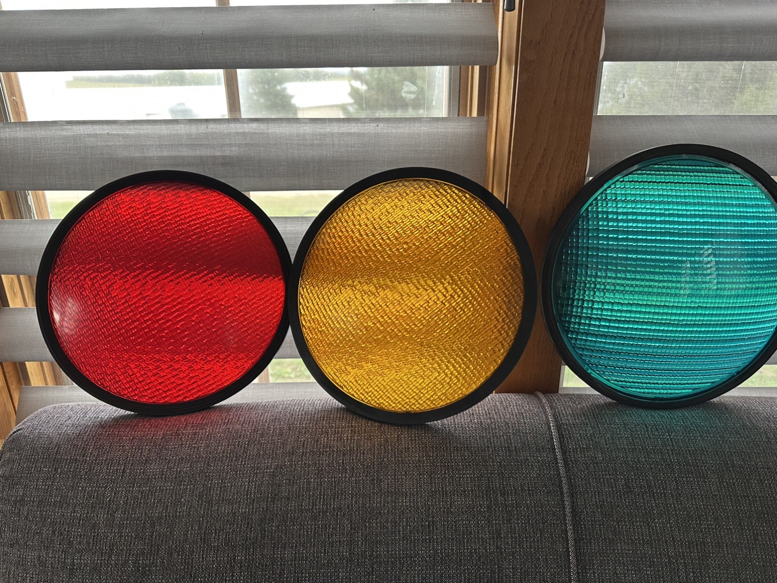 General Signal Inc Glass Red Yellow Green Traffic Signal Light Lens 12” Lexalite
