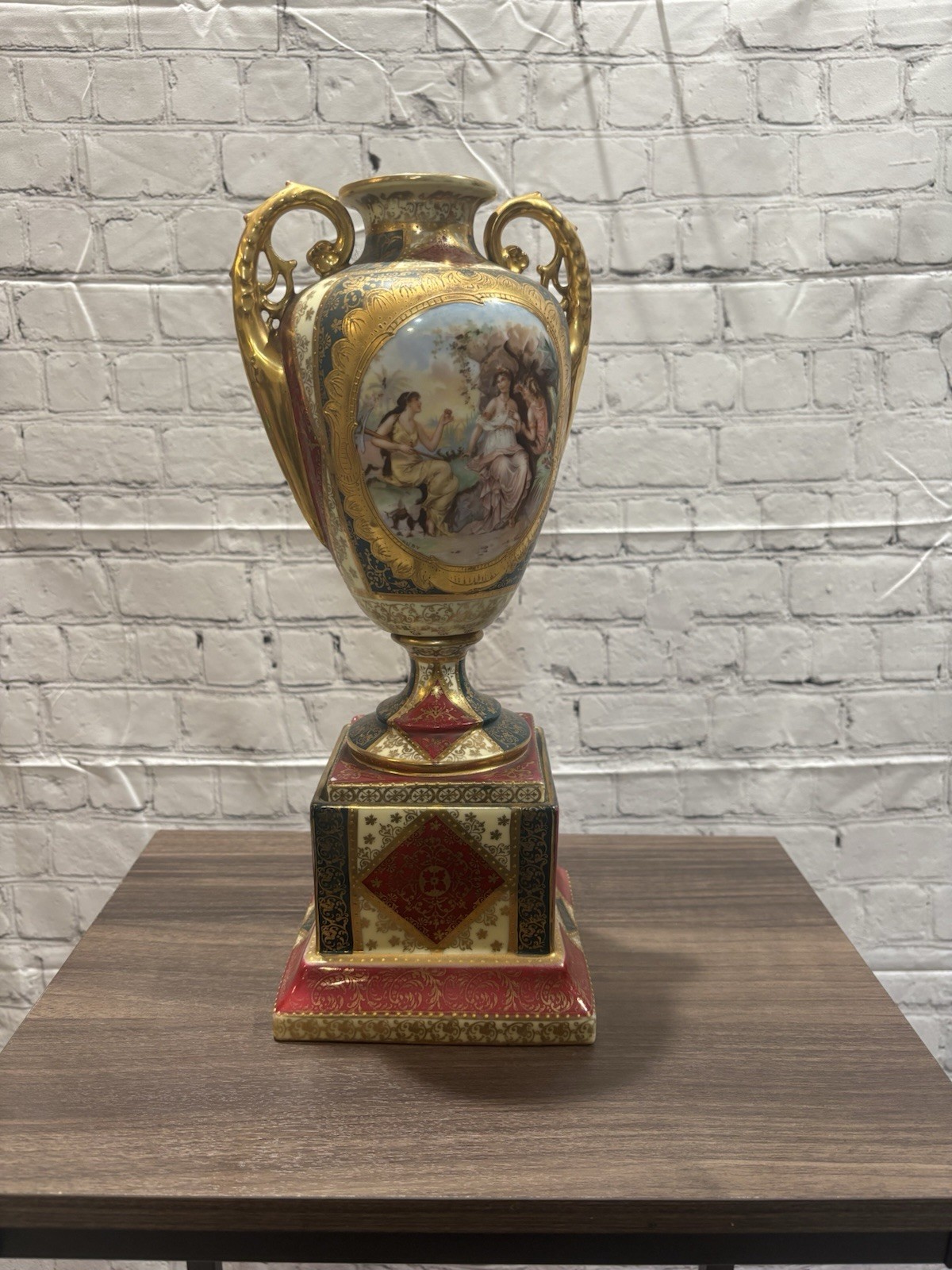 Antique Hand Painted Royal Vienna Porcelain Urn Antique Hand Painted Royal Vienna Porcelain Urn