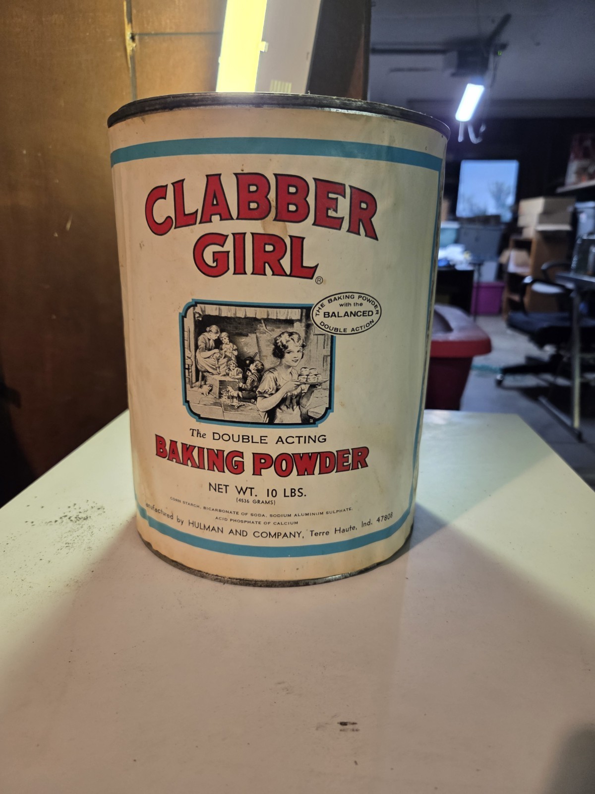 Clabber Girl Baking Power Vintage Tin. 10lb Can. See Pics Clabber Girl Baking Power Vintage Tin. 10lb Can. See Pics