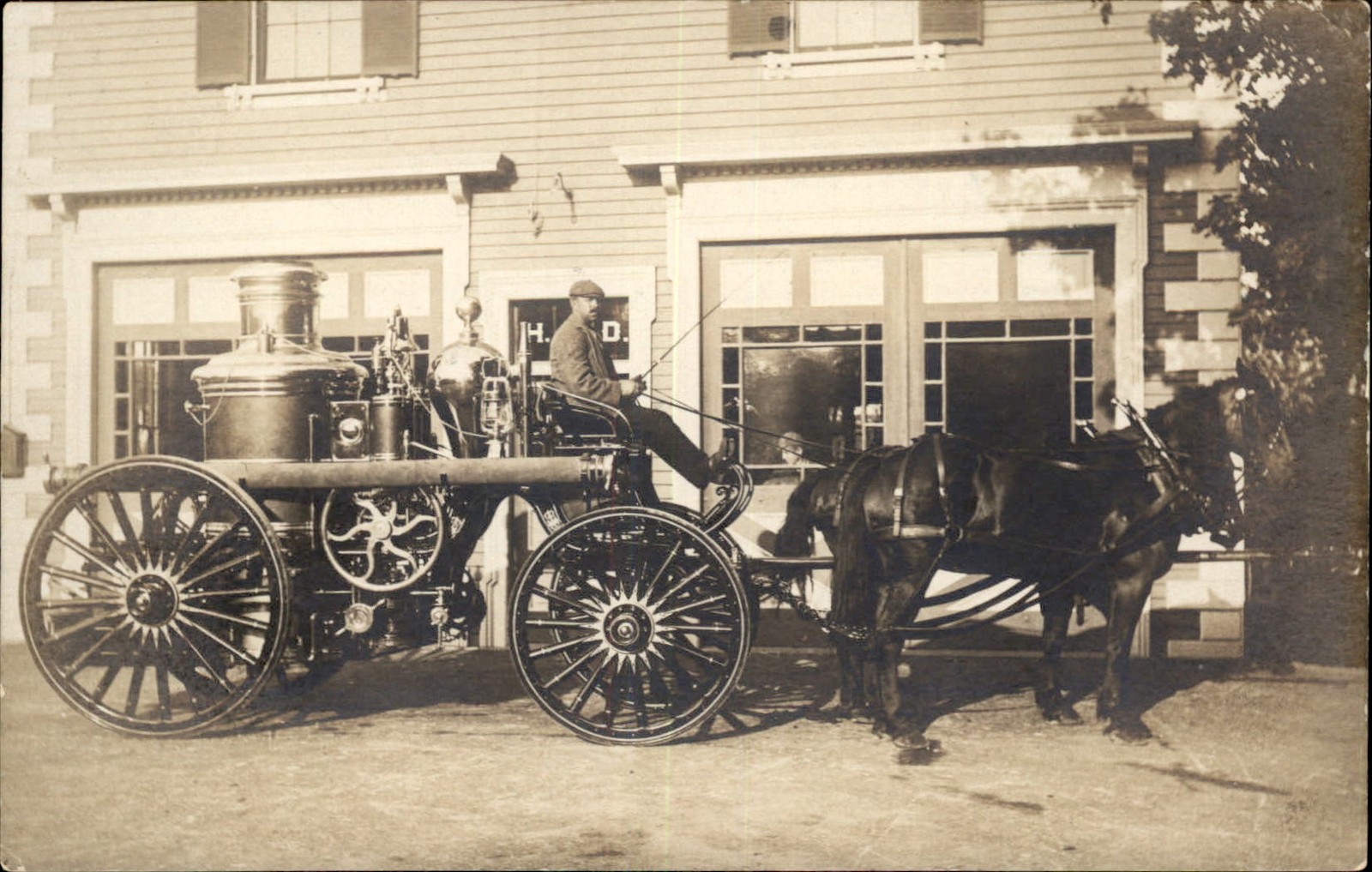 HFD Hartford? Horse-drawn Steam fire engine VERY NICE IMAGE c1910 RPPC bhn HFD Hartford? Horse-drawn Steam fire engine VERY NICE IMAGE c1910 RPPC bhn