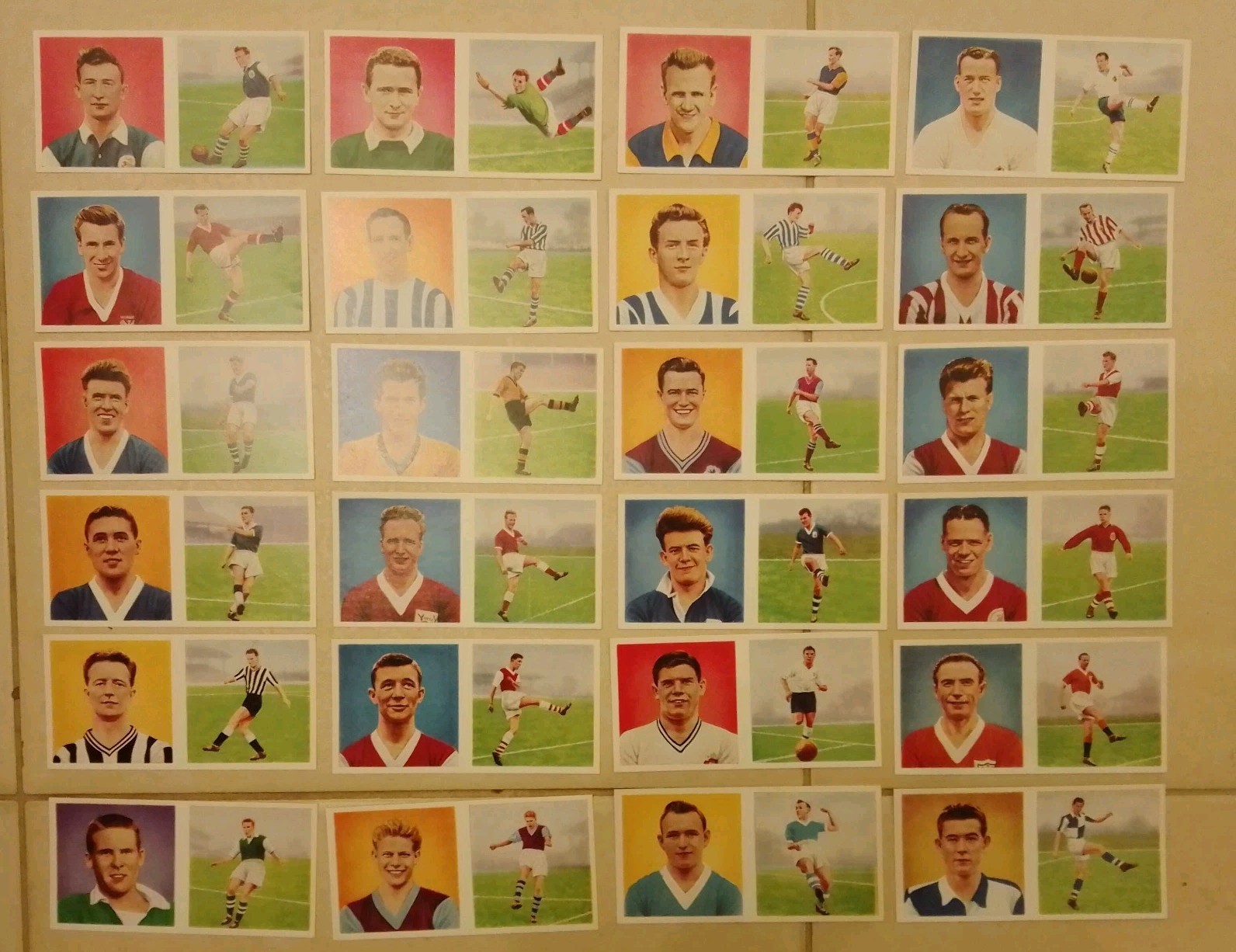 Footballers Portrait And Action Series Of 24 Cards Chix