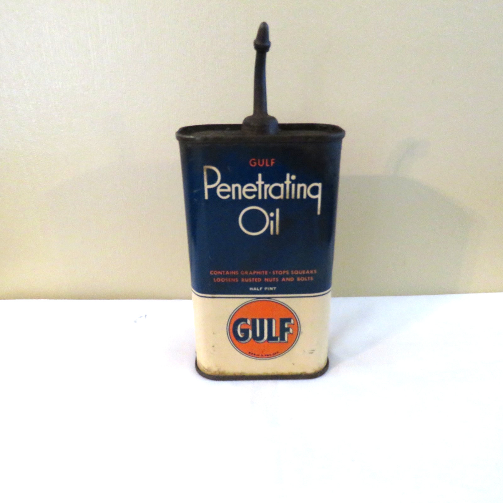 Vintage Gulf Penetrating Oil Can Half Pint Empty 5 Vintage Gulf Penetrating Oil Can Half Pint Empty 5