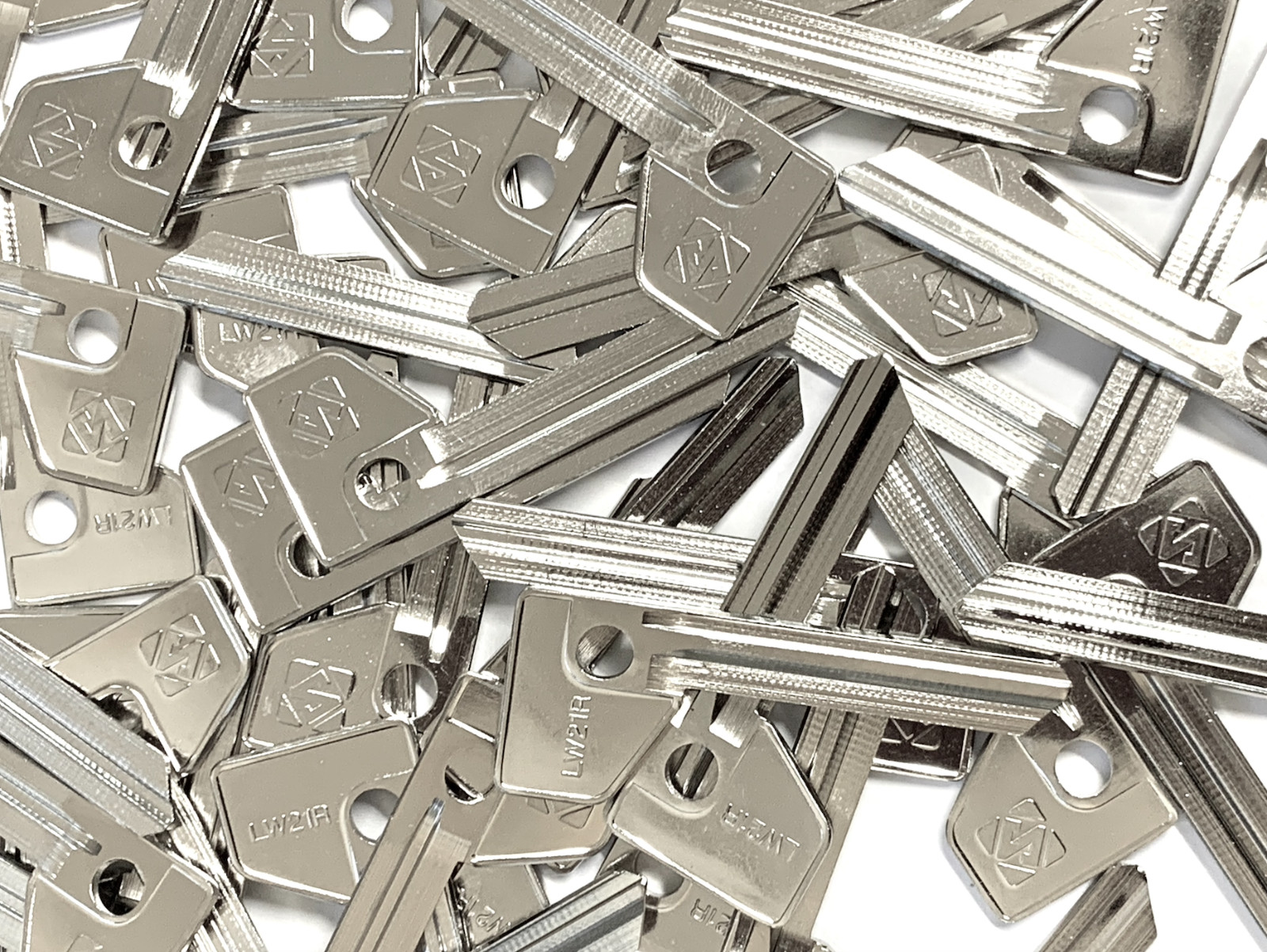 LW21R Keyblanks-Box Of Fifty- Aust.Post Office Box Key Blanks-Silca-Free Postage