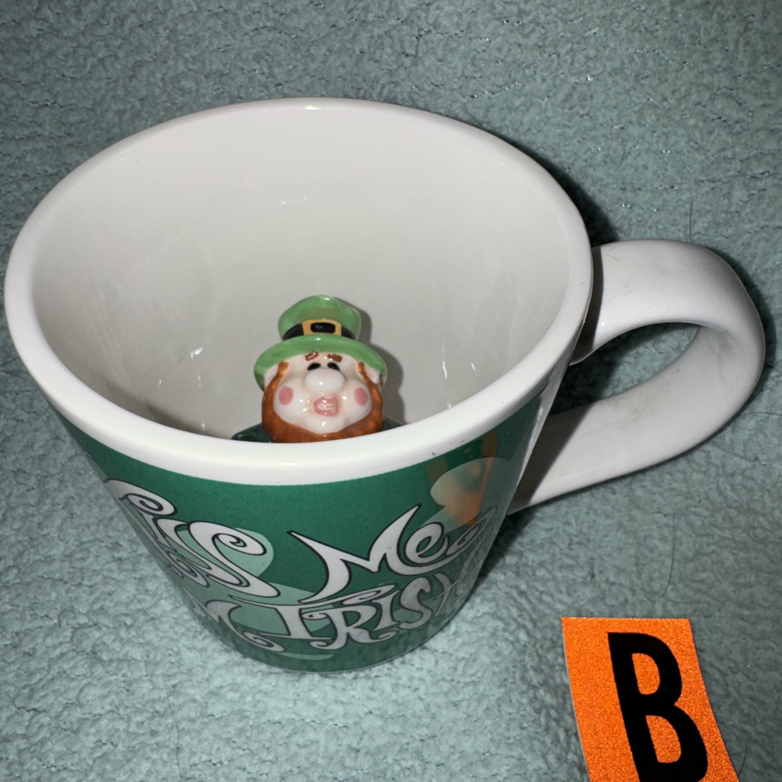 Vtg Russ Berrie Kiss Me I'm Irish Peek-In Leprechaun Coffee Mug St. Patrick B Vtg Russ Berrie Kiss Me I'm Irish Peek-In Leprechaun Coffee Mug St. Patrick B