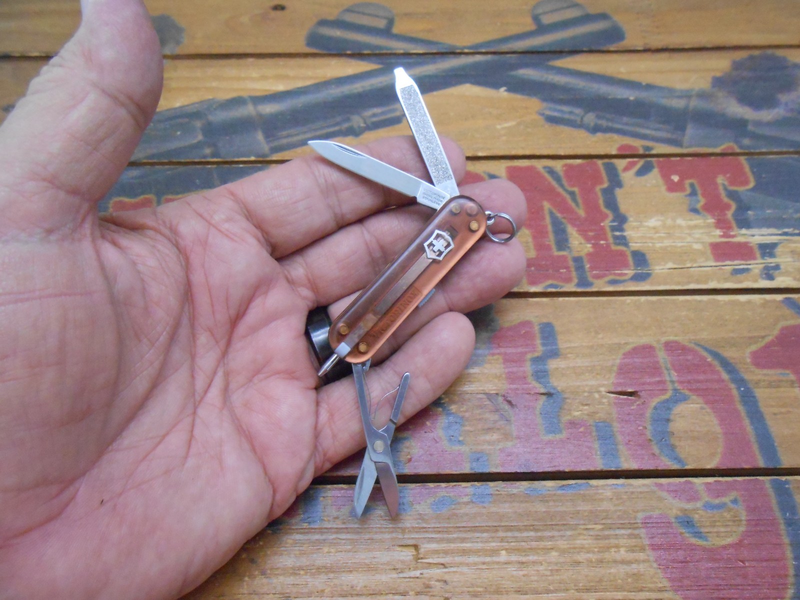 Victorinox Signature Swiss Army Knife 58mm Translucent Brown