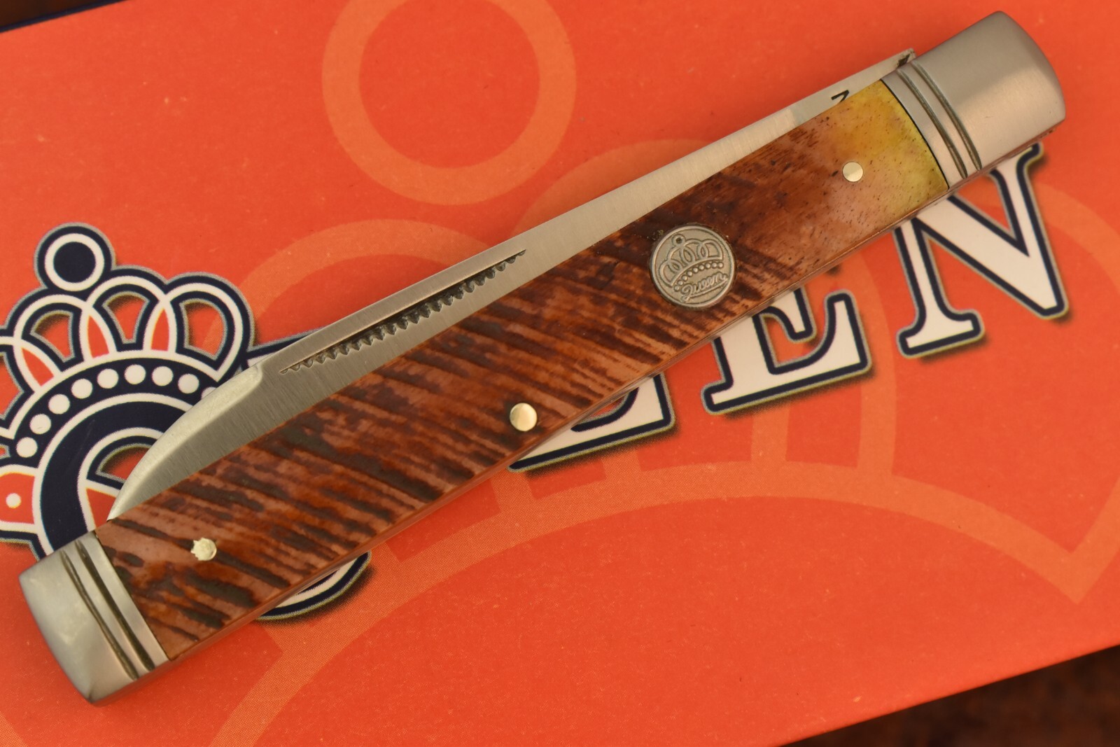 QUEEN CITY GENUINE SAWCUT BROWN BONE PREMIUM DOCTORS DRS KNIFE NICE