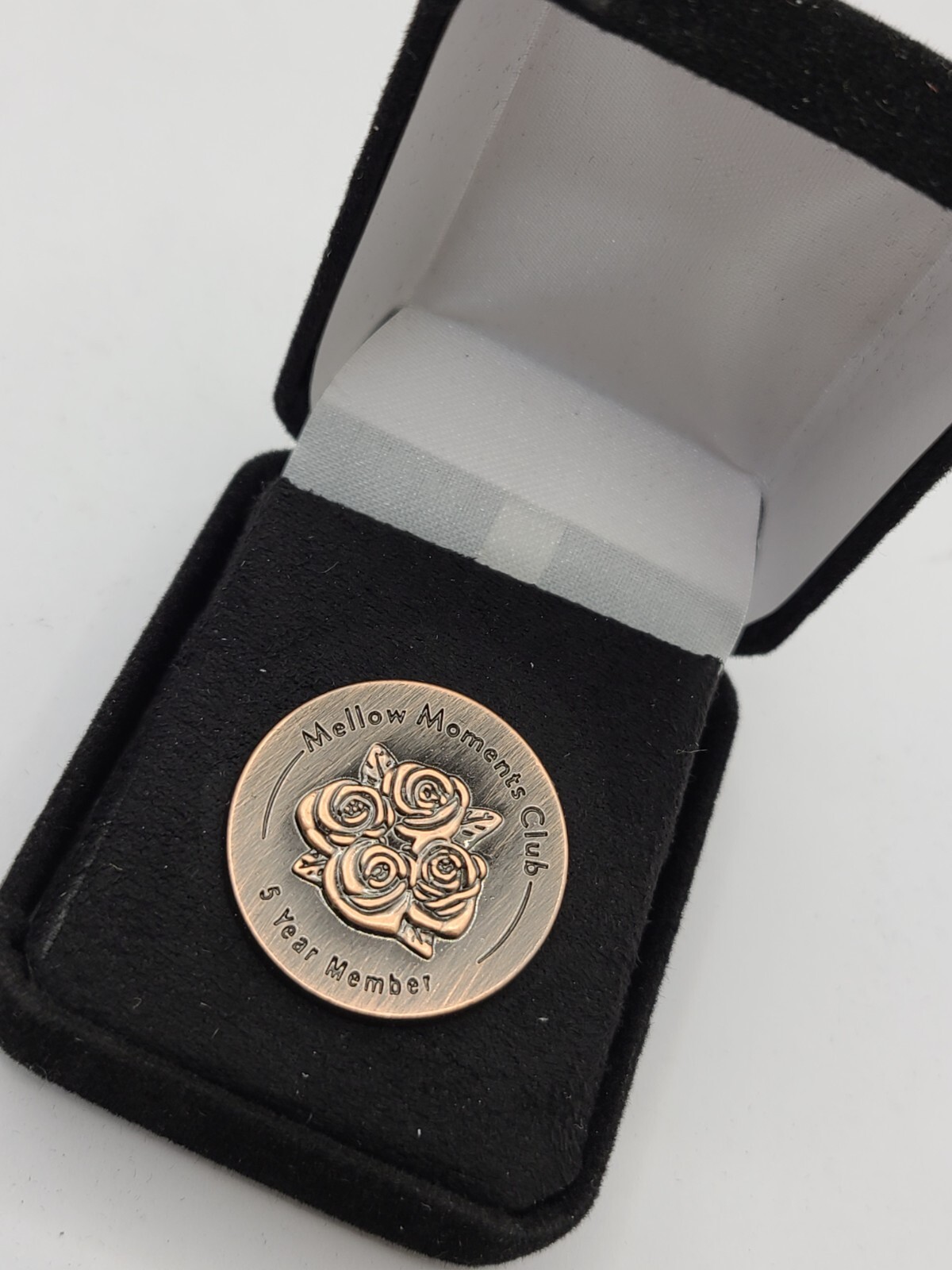 Vintage Mellow Moments Club 5 Year Member Lapel Pin Bronze-tone
