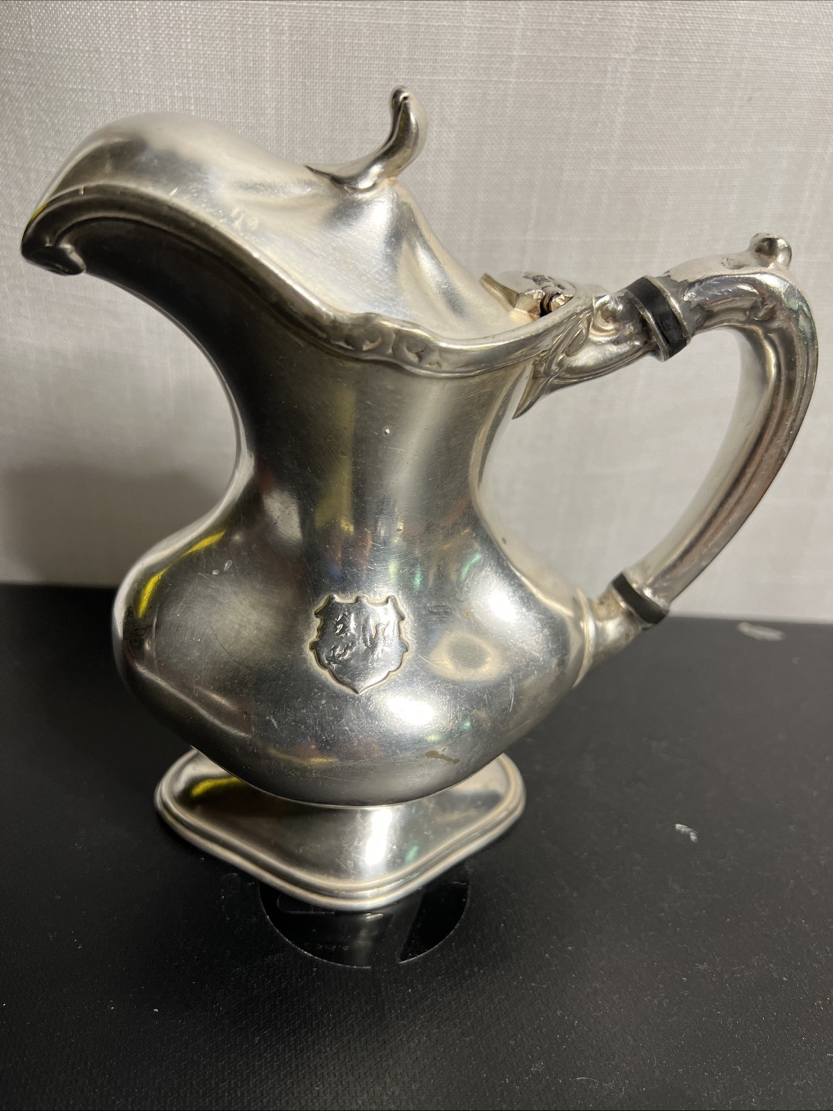 *RARE* Antique BELMONT HOTEL NY PITCHER REED AND BARTON 13 oz 435 marked 1908-20 *RARE* Antique BELMONT HOTEL NY PITCHER REED AND BARTON 13 oz 435 marked 1908-20