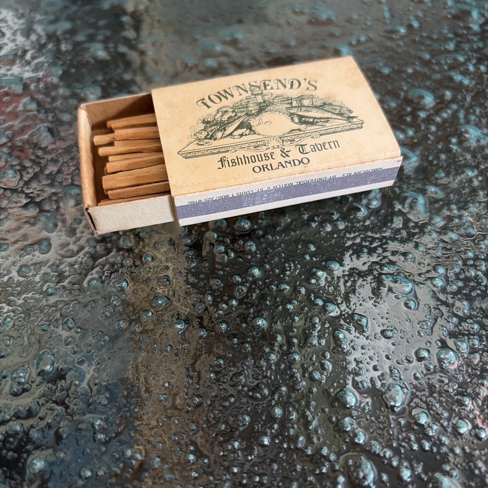 Vintage Townsend’s Fishhouse & Tavern Matchbox Orlando Matches Unstruck Vintage Townsend’s Fishhouse & Tavern Matchbox Orlando Matches Unstruck
