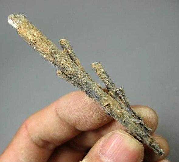 75mm Well Terminated Stibiconite after Stibnite from China CMM491927 75mm Well Terminated Stibiconite after Stibnite from China CMM491927