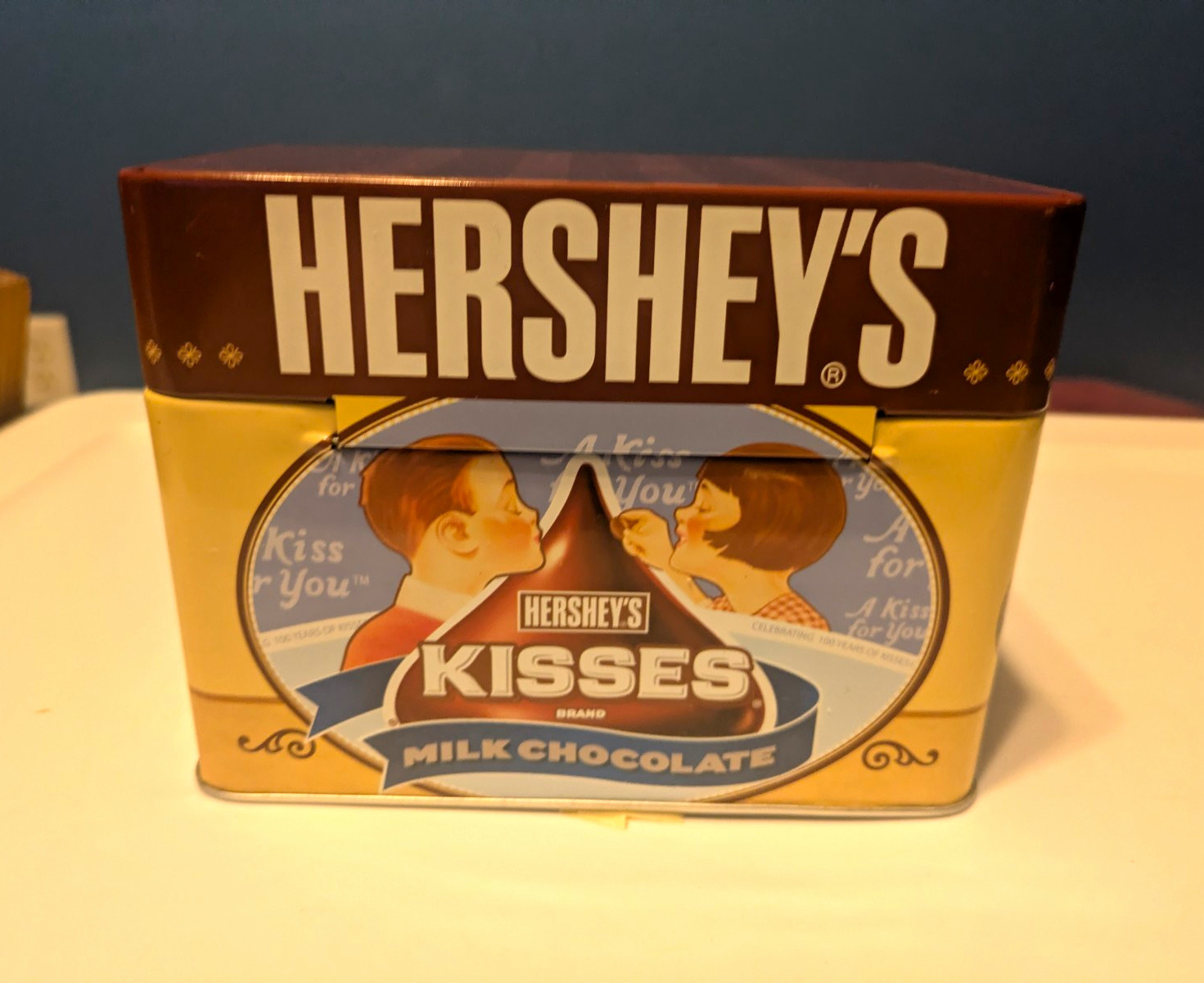 Hershey’s Kisses Milk Chocolate Recipes Tin  baking cards Vintage Metal