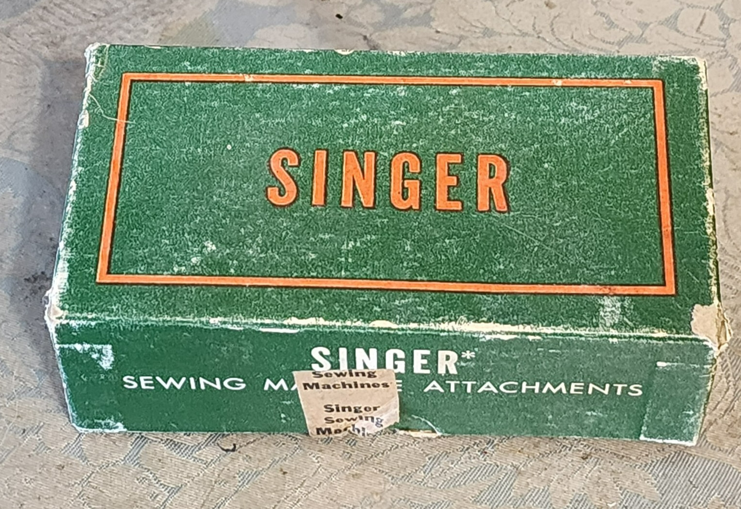 Antique Singer Sewing Machine Attachments 121897 New In Box Unused 1948 Antique Singer Sewing Machine Attachments 121897 New In Box Unused 1948