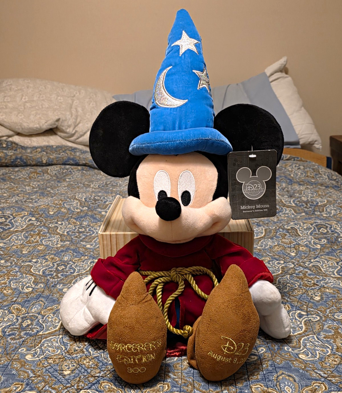 Disney D23 Expo 2013 Exclusive Sorcerer Mickey Mouse Plush – Limited Edition 300