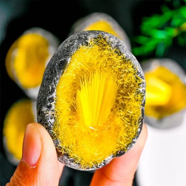 Rare Meteorite-Shaped Quartz Crystal Specimen Goethite Golden Copper Ore Decor Rare Meteorite-Shaped Quartz Crystal Specimen Goethite Golden Copper Ore Decor