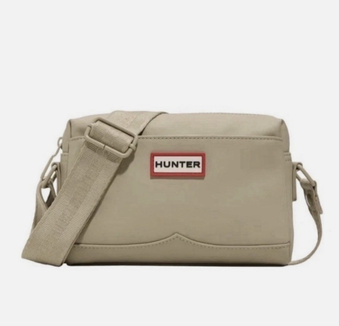 NEW Hunter Matte Zip Crossbody Bag w/Adjustable Detachable Strap Tan