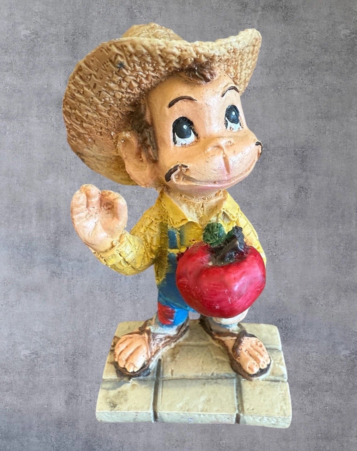 Vtg Cantinflas Figurine Mario Moreno Chalkware Mexico 1950s Apple Straw Hat 4 “ 