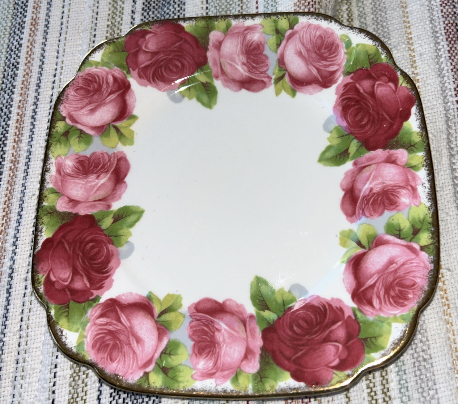 Royal Albert 6” Sandwich/Dessert Plate | Old English Rose Pattern 6241 | Vintage