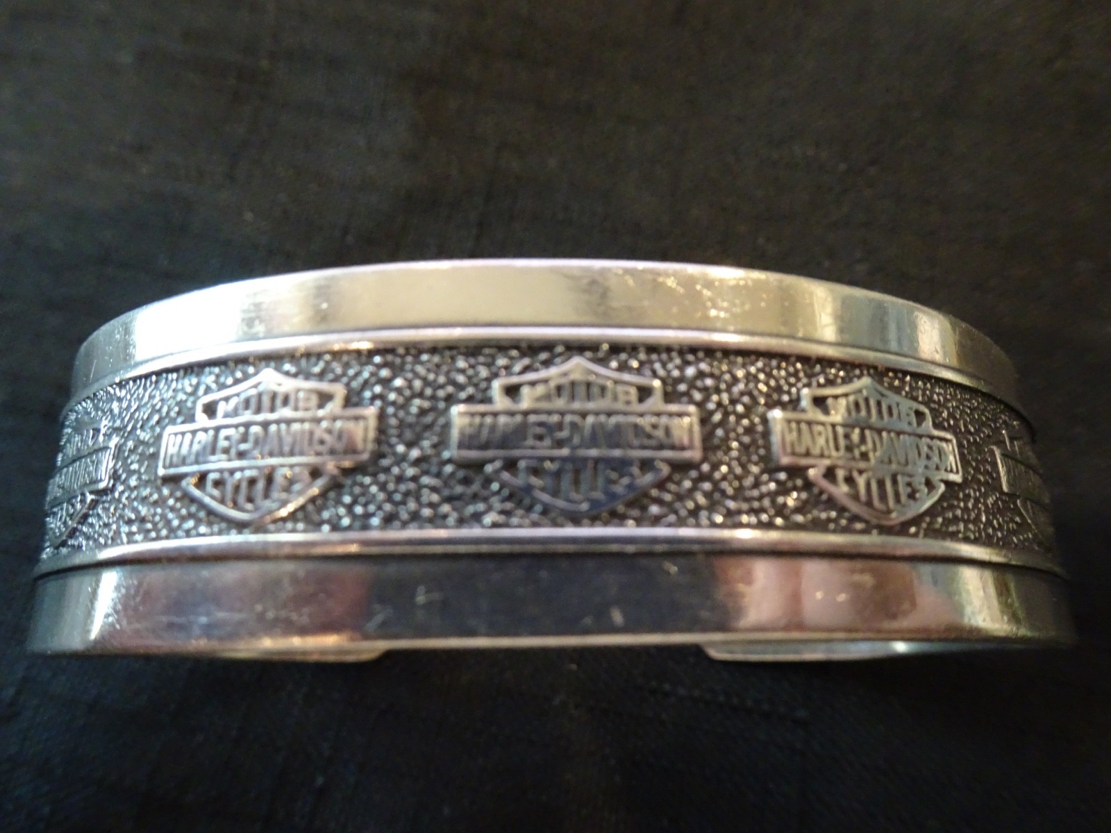#819-VINTAGE STERLING SILVER 925 HARLEY DAVIDSON CUFF-NICE #819-VINTAGE STERLING SILVER 925 HARLEY DAVIDSON CUFF-NICE