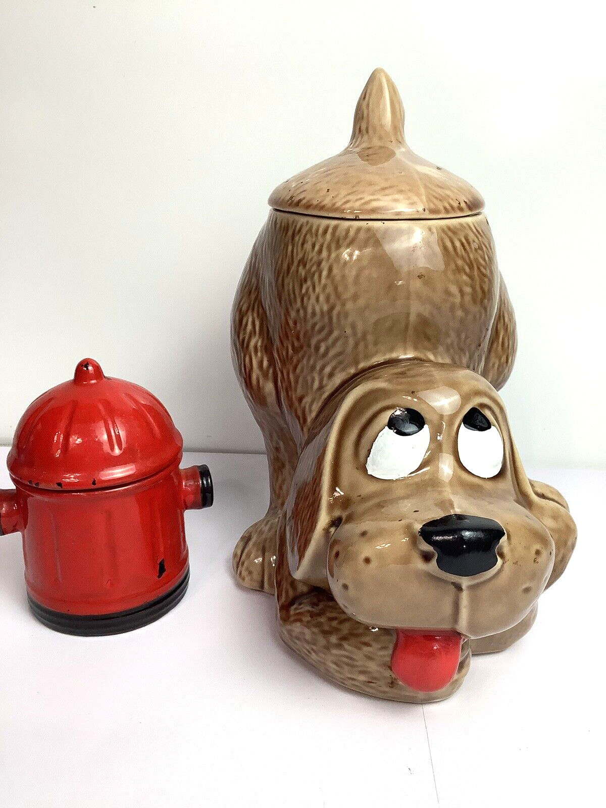 Vintage McCoy #0272 Brown Thinking Puppy Hound Dog Cookie Jar and Hydrant 10\