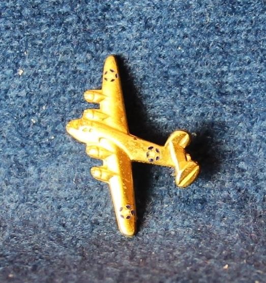 VINTAGE WWII US ARMY AIR FORCE B-24 LIBERATOR PLANE SWEETHEART PIN BROOCH