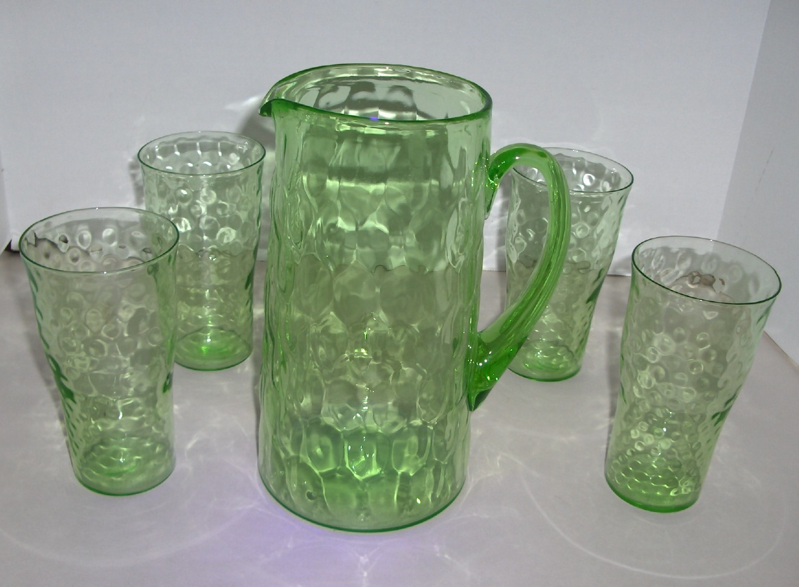 Vintage Uranium/Vaseline Green Glass Lemonade Pitcher W/Tumbler Set Vintage Uranium/Vaseline Green Glass Lemonade Pitcher W/Tumbler Set