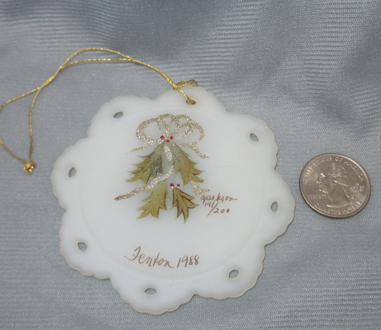 Vtg 1988 Fenton Art Glass Christmas Ornament signed Jackson #191/200 numbered