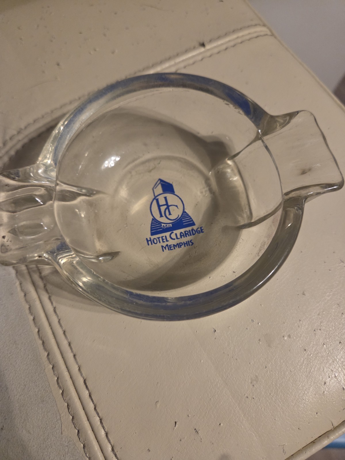 VINTAGE 1920s-60s HOTEL CLARIDGE MEMPHIS ASHTRAY RARE VINTAGE 1920s-60s HOTEL CLARIDGE MEMPHIS ASHTRAY RARE