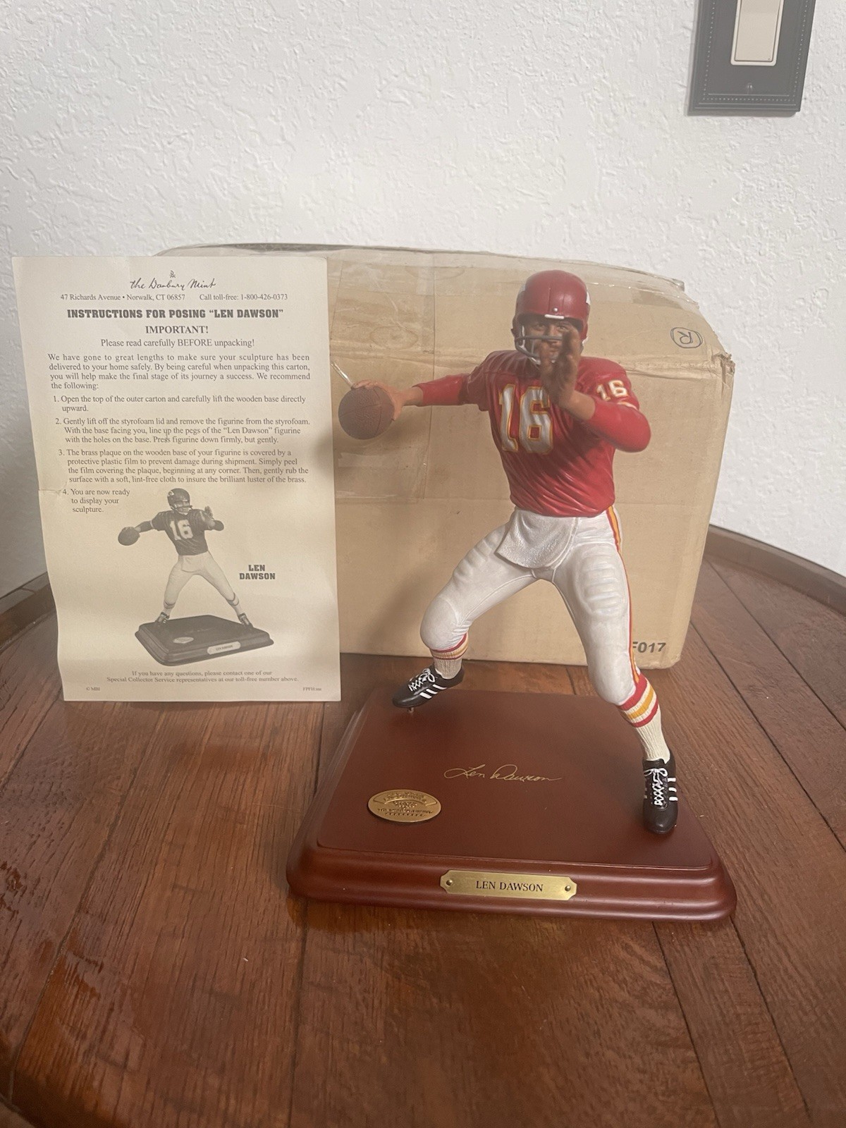 Danbury Mint Len Dawson Figurine, Kansas City Chiefs, box/ Styrofoam/ Instuction