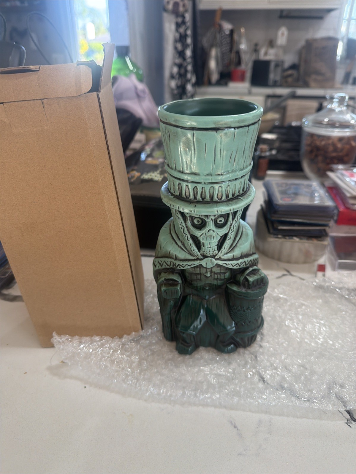 Disneyland Trader Sam’s Enchanted Tiki Bar Hatbox Ghost Mug 4th Edition Sams