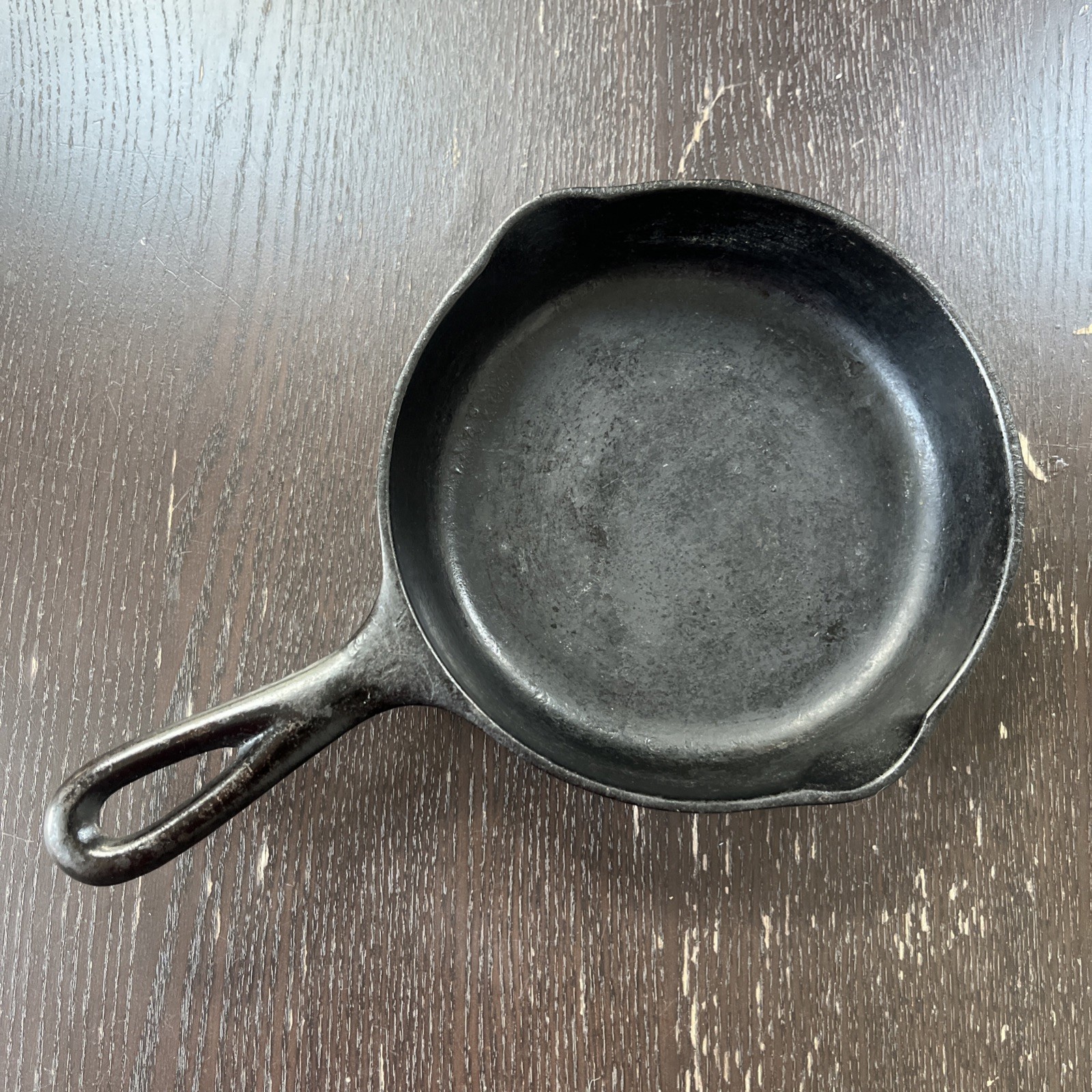 Vintage Wagner Ware Skillet Sidney-O-Cast Iron Frying Pan No.3 #1053G Pour Spout