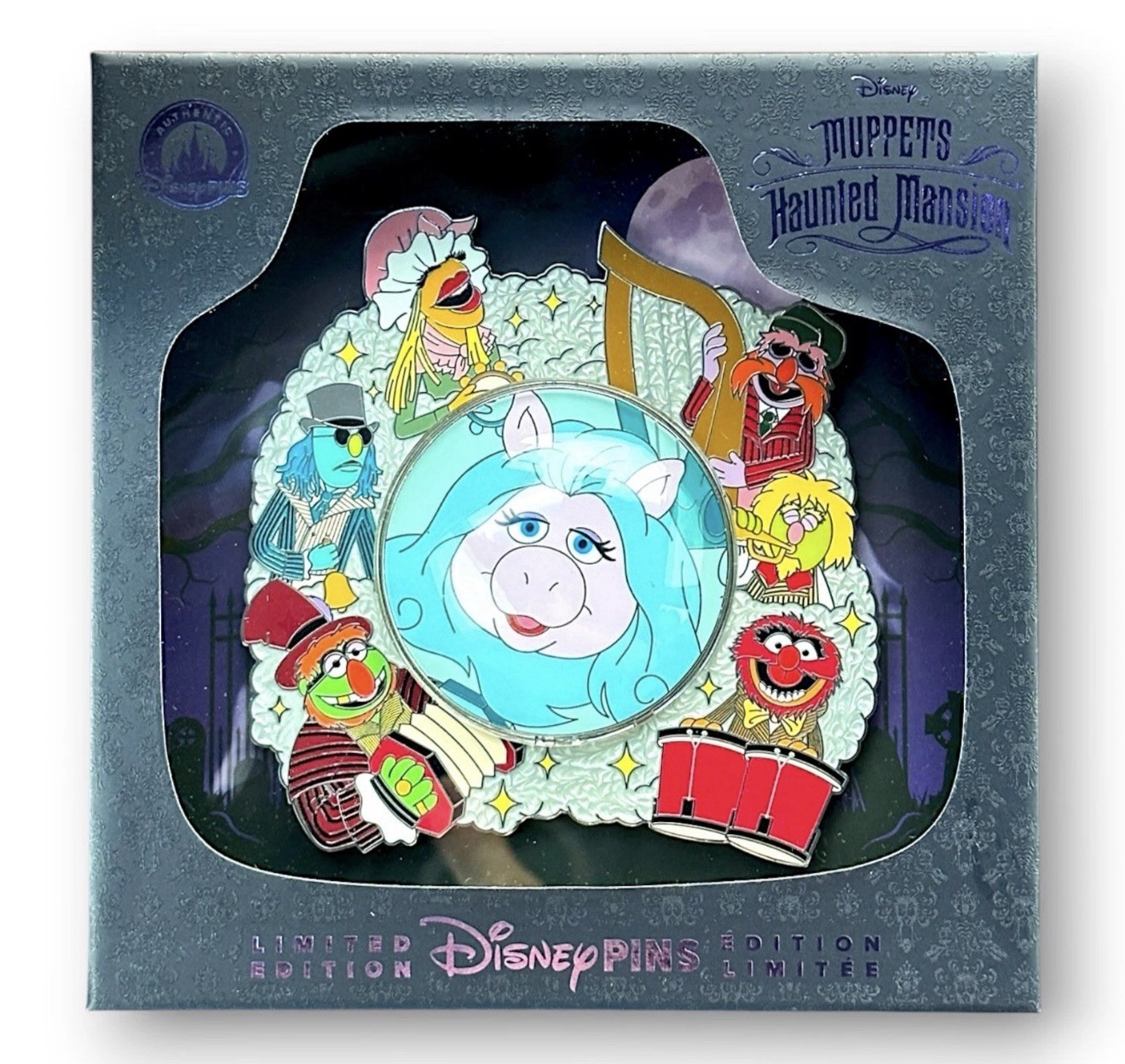 Disney Parks 2026 The Muppets Haunted Mansion Miss Piggy Jumbo Pin LE New