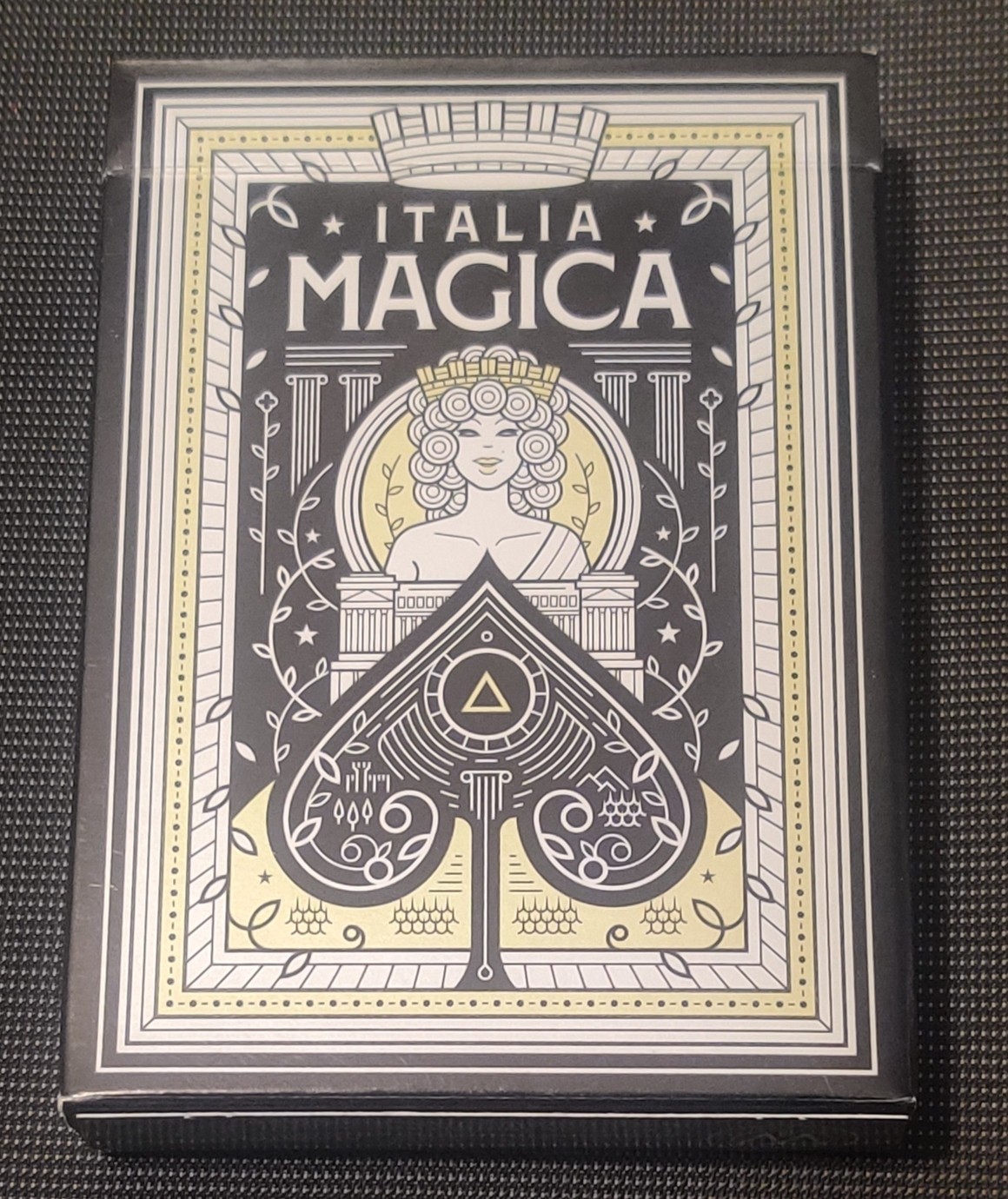 Italia Magica Playing Cards Limited Silver Foil Edition (NO CELLOPHANE) [TWI]