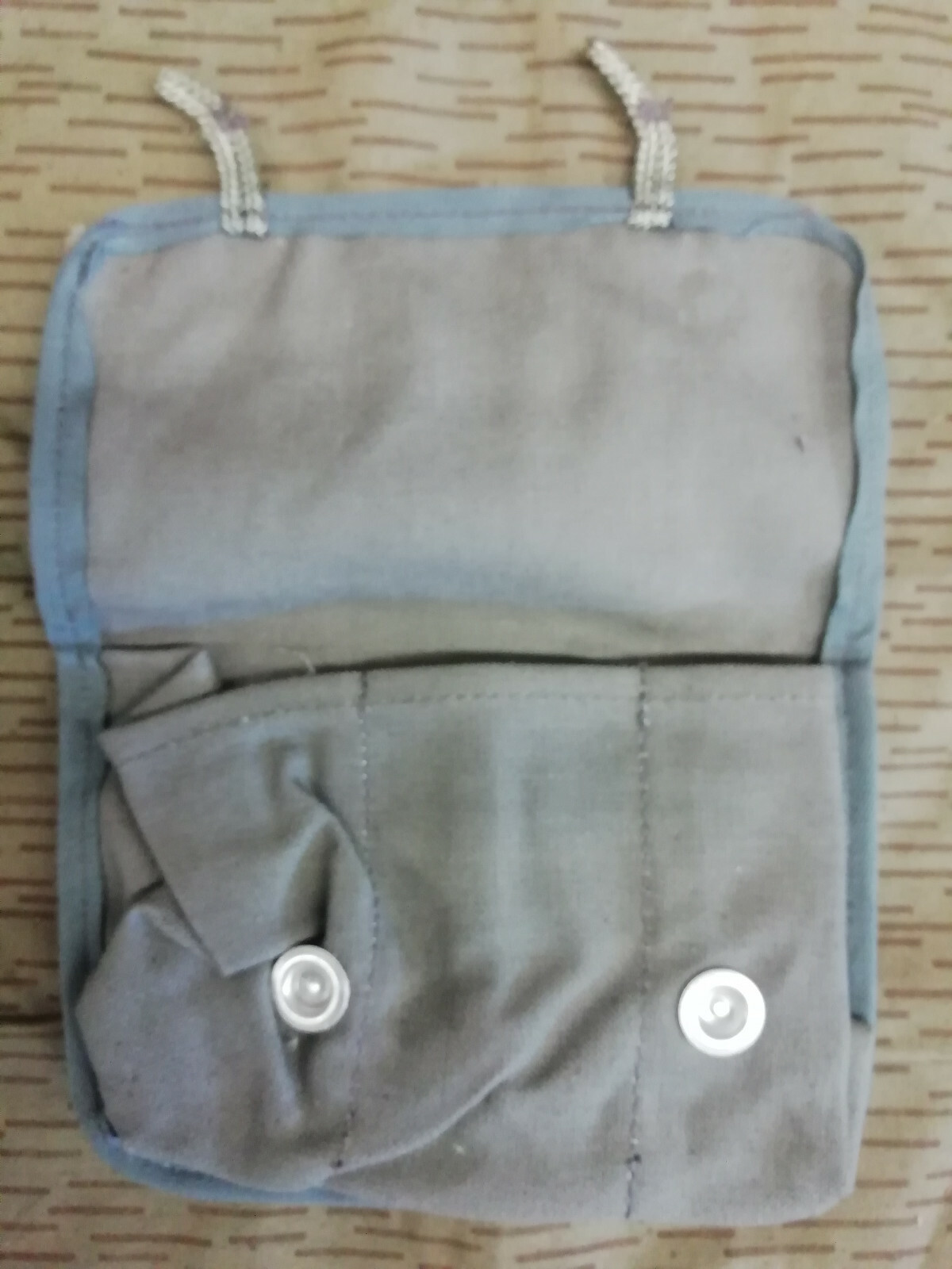 DDR NVA MDI 1 x Hand Grenade Bag Grey