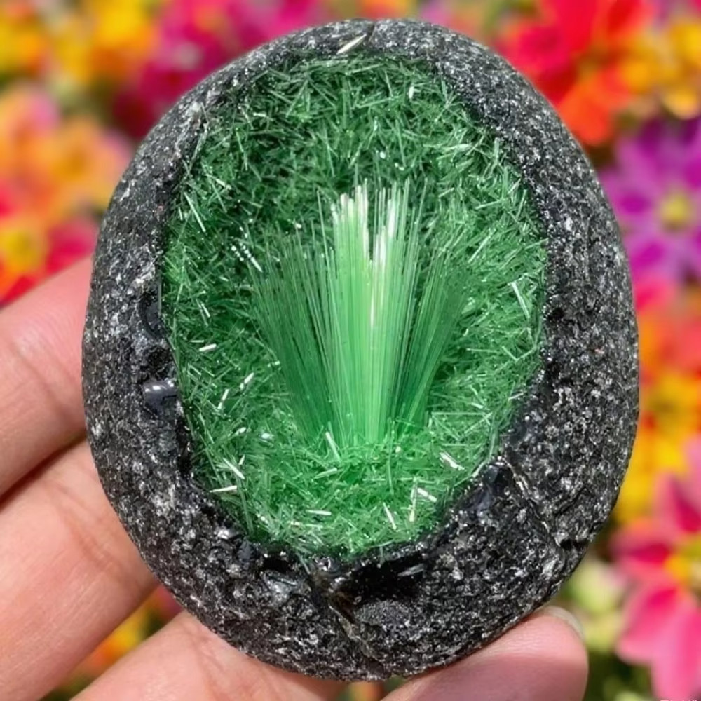 Rare Natural Meteorite Quartz Crystal Specimen Goethite Green Copper Ore Decor Rare Natural Meteorite Quartz Crystal Specimen Goethite Green Copper Ore Decor