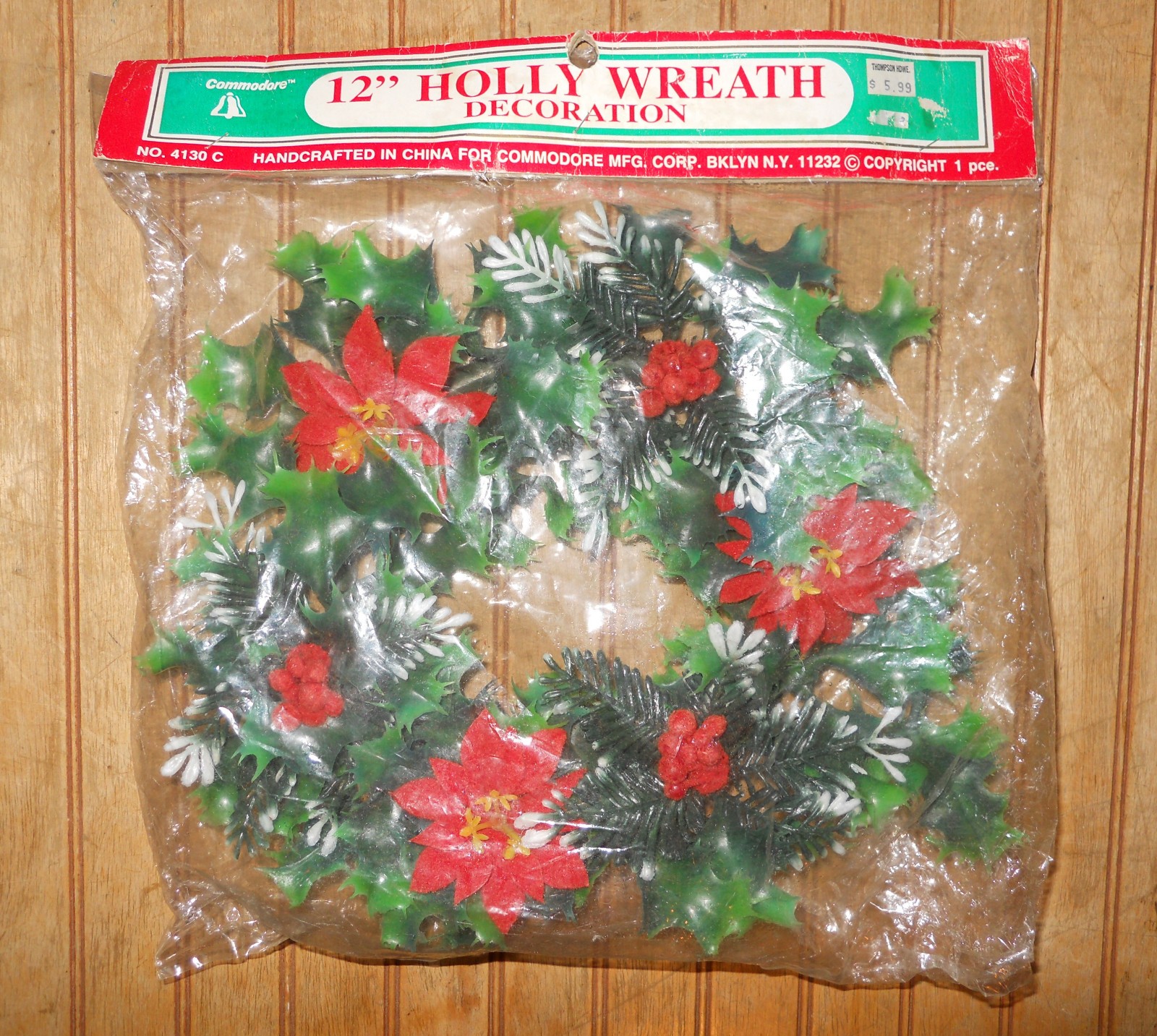 Vintage Plastic Holly Christmas Wreath Poinsettias Kitsch Retro Centerpiece 12