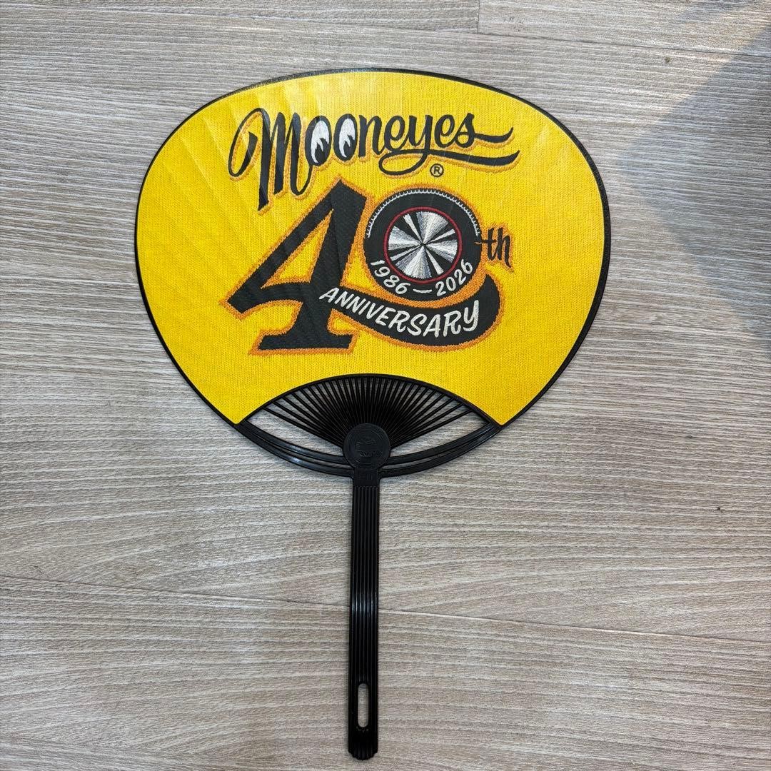MOONEYES NOVELTY #71f0c4