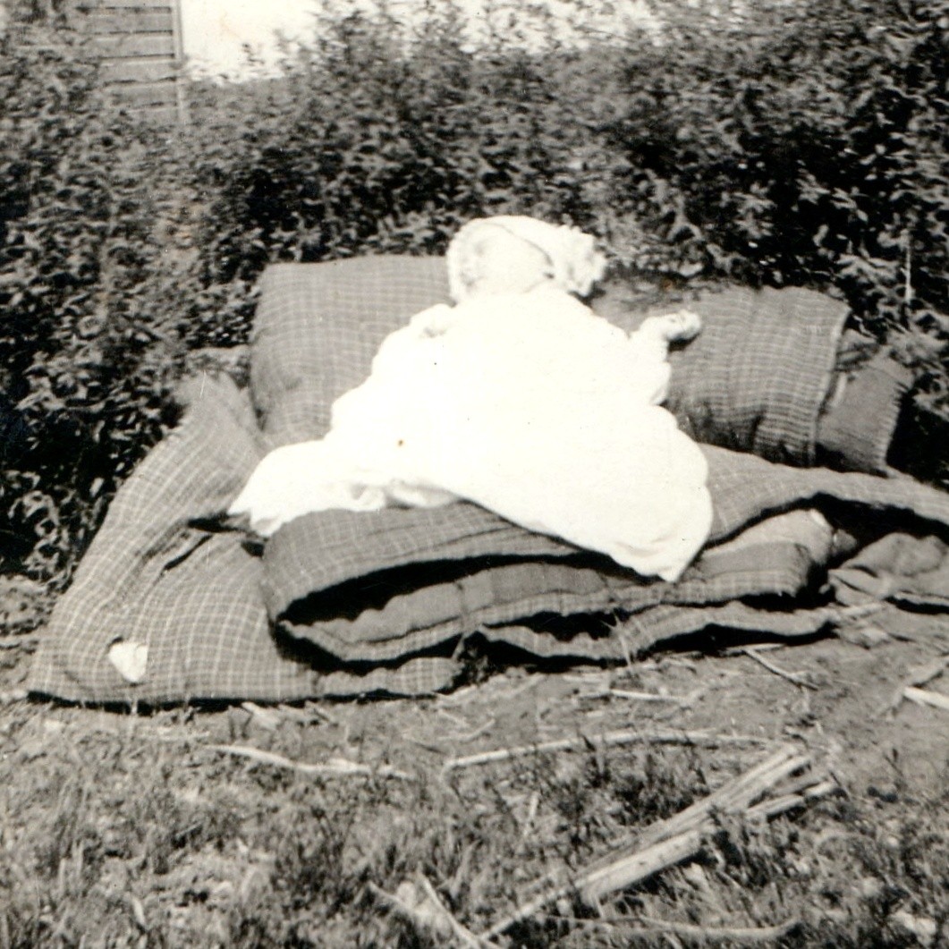 c1920s Baby Infant in Bonnet on Quilt Snapshot Photo Rural Clapboard House Yard c1920s Baby Infant in Bonnet on Quilt Snapshot Photo Rural Clapboard House Yard