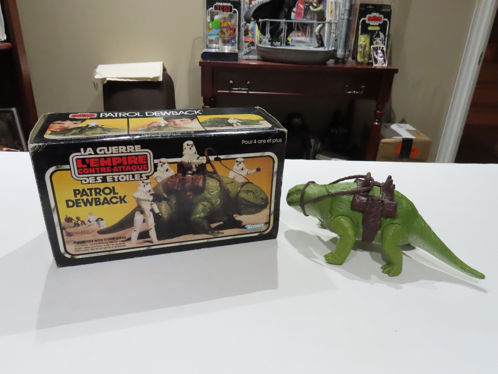 Vintage 1979 PATROL DEWBACK - STAR WARS THE EMPIRE STRIKES BACK - CANADIAN BOX Vintage 1979 PATROL DEWBACK - STAR WARS THE EMPIRE STRIKES BACK - CANADIAN BOX
