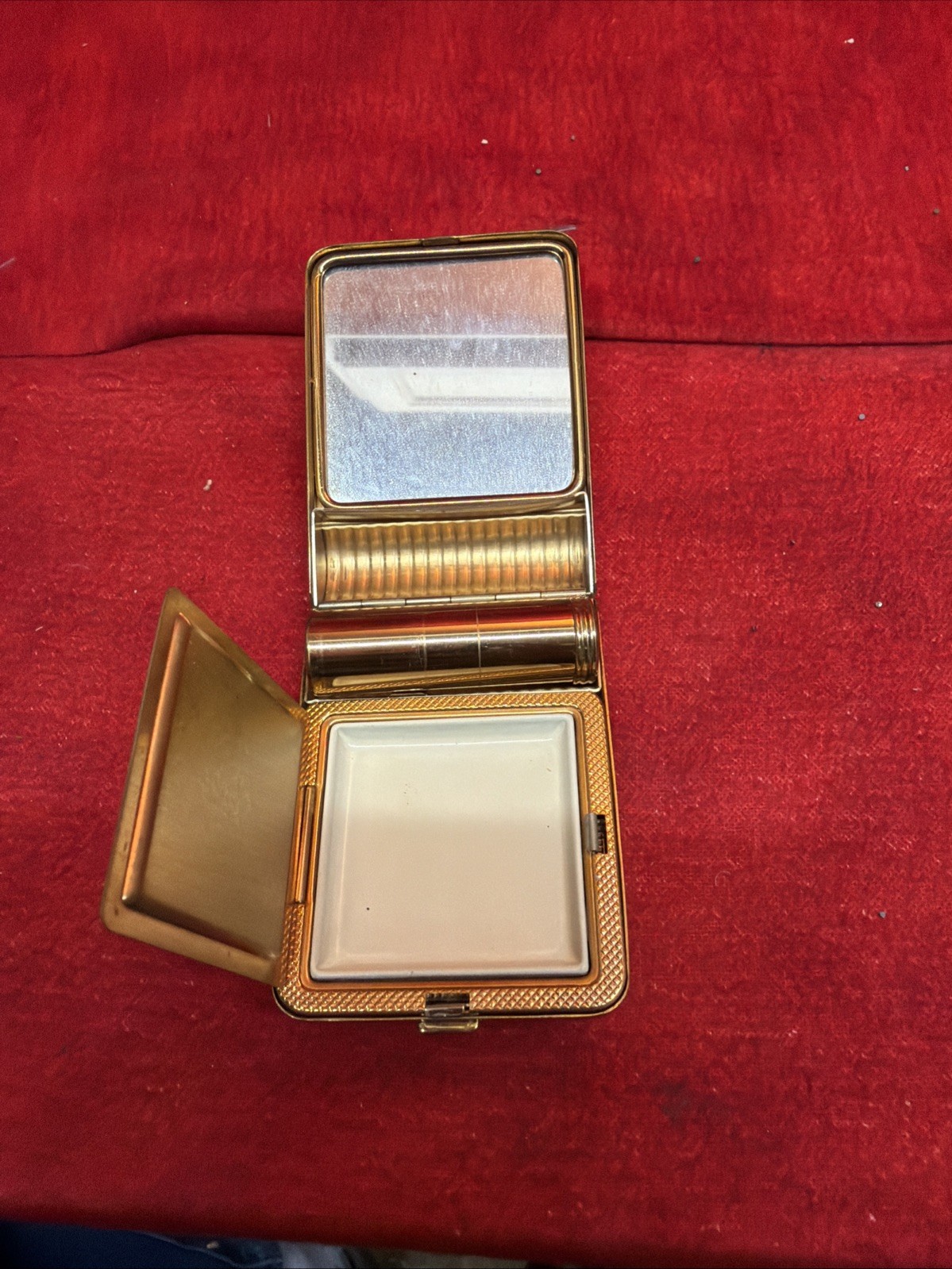 VINTAGE EVANS POWDER COMPACT w/ LIPSTICK HOLDER GOLD-TONE (1)