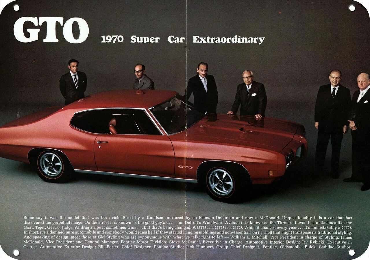 1970 PONTIAC GTO Sports Car & Pontiac Executives DECORATIVE REPLICA METAL SIGN 1970 PONTIAC GTO Sports Car & Pontiac Executives DECORATIVE REPLICA METAL SIGN