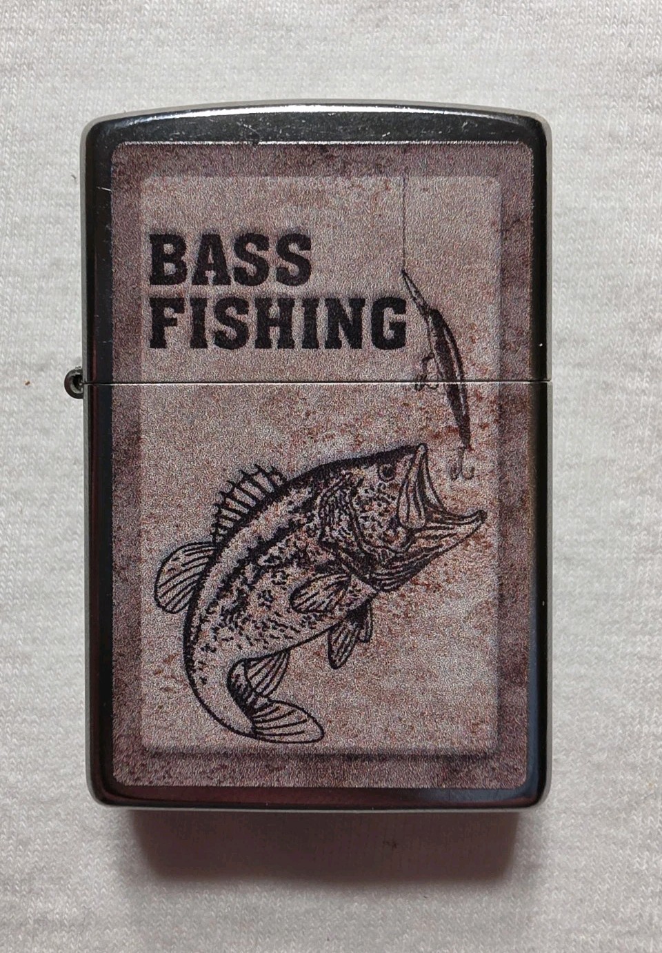 BASS FISHING LURE & HOOK CHROME ZIPPO LIGHTER / NEW MADE IN USA No Box BASS FISHING LURE & HOOK CHROME ZIPPO LIGHTER / NEW MADE IN USA No Box