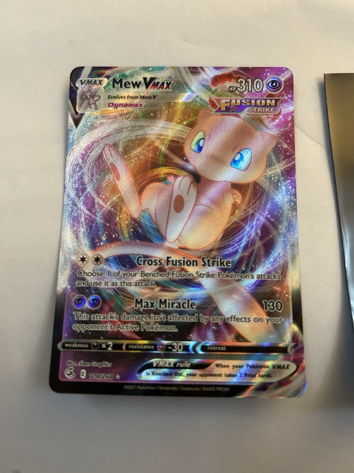 Mew VMAX Ultra Rare Full Art Holo Fusion Strike 114/264 Pokemon TCG Card Mew VMAX Ultra Rare Full Art Holo Fusion Strike 114/264 Pokemon TCG Card