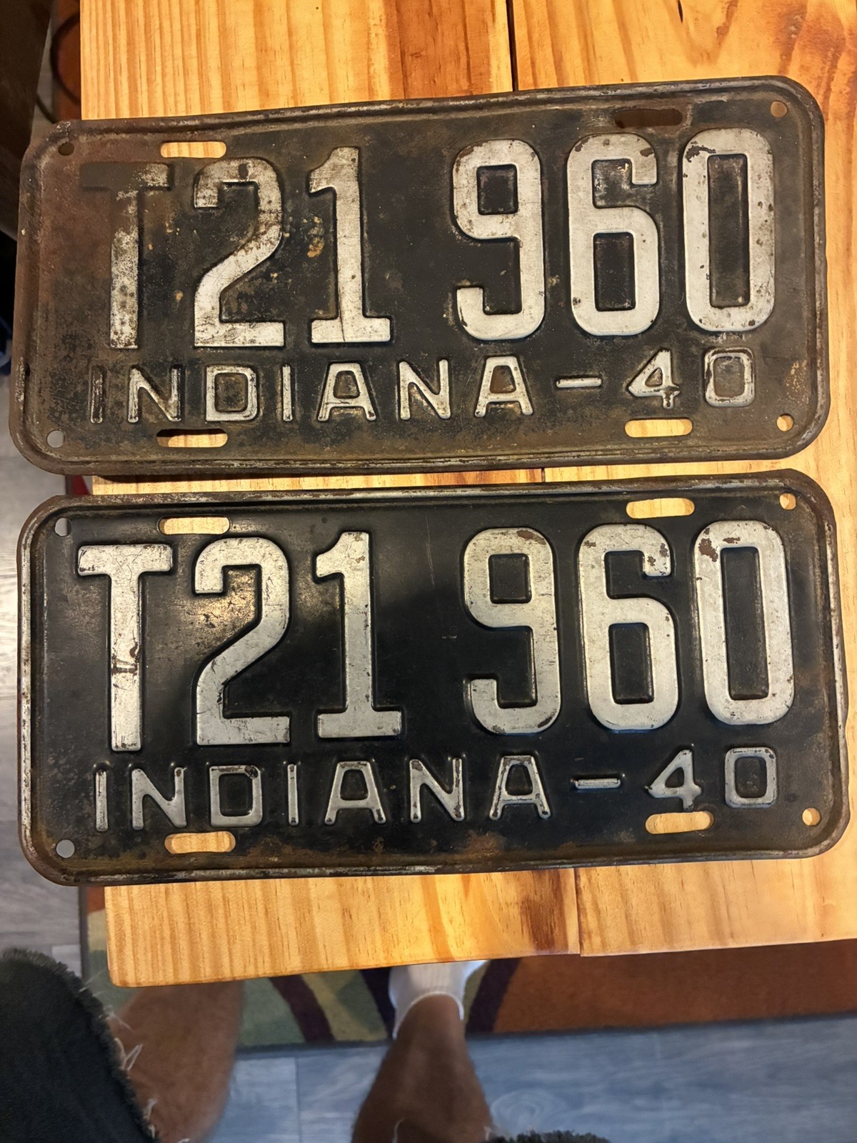 RARE 1940 INDIANA LICENSE PLATE PLATES PAIR SET ORIGINAL CHEVY FORD DODGE ETC RARE 1940 INDIANA LICENSE PLATE PLATES PAIR SET ORIGINAL CHEVY FORD DODGE ETC