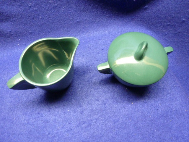 Boonton Mid Century Melmac Dark Green Creamer & Sugar Bowl Set