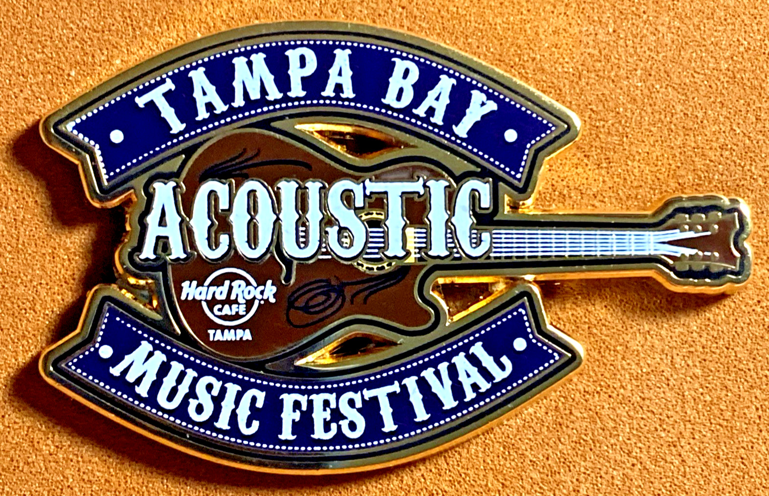 HARD ROCK CAFE 2015 TAMPA BAY MUSIC FESTIVAL ACOUSTIC GUITAR PIN