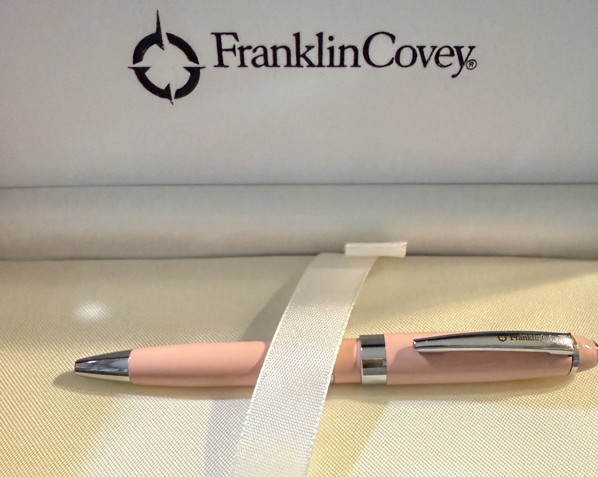 Franklin Covey Bristol MINI Pink Ballpoint Pen Franklin Covey Bristol MINI Pink Ballpoint Pen
