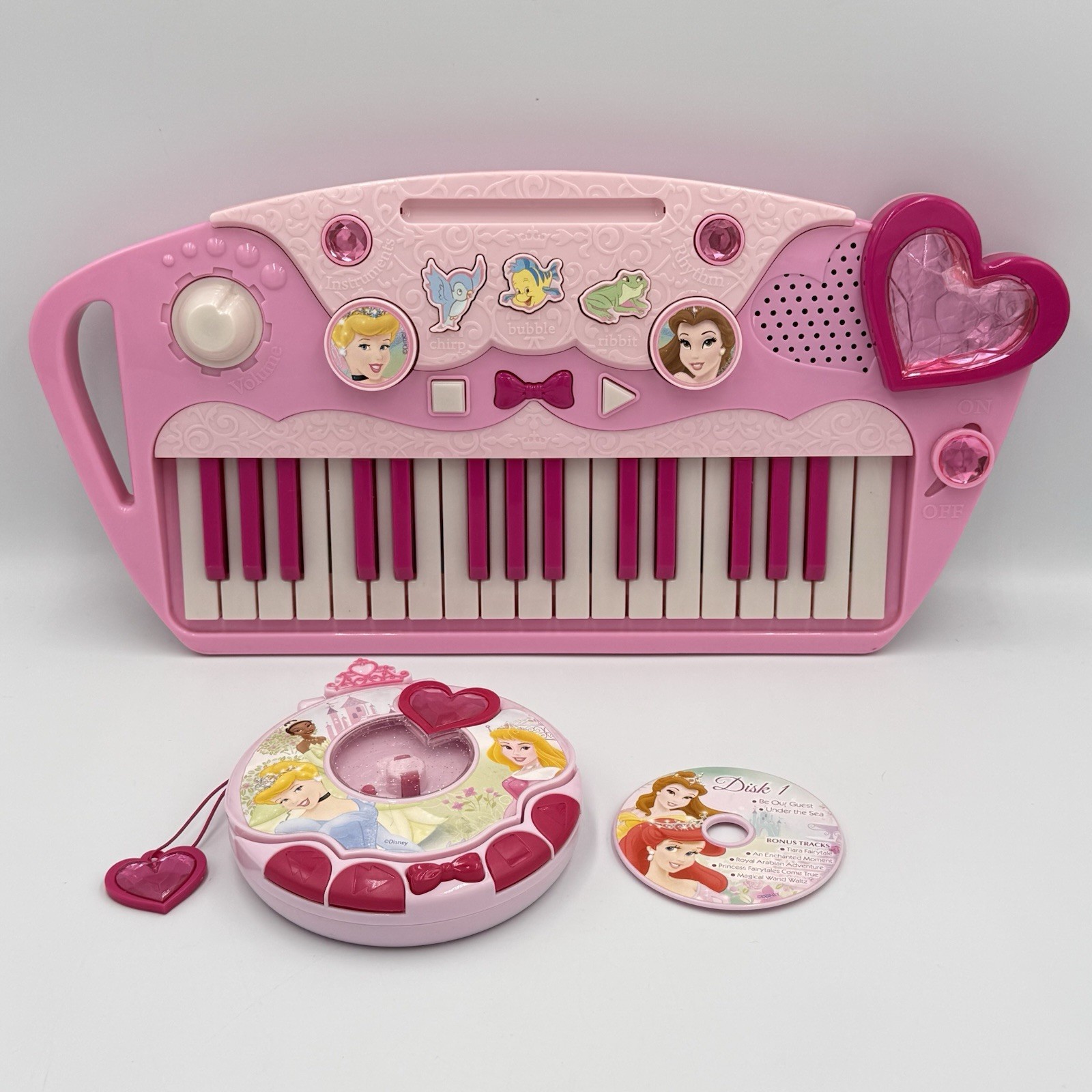 Disney Princess Royal Melodies Enchanted Melody Keyboard Piano CD Player + CD Disney Princess Royal Melodies Enchanted Melody Keyboard Piano CD Player + CD