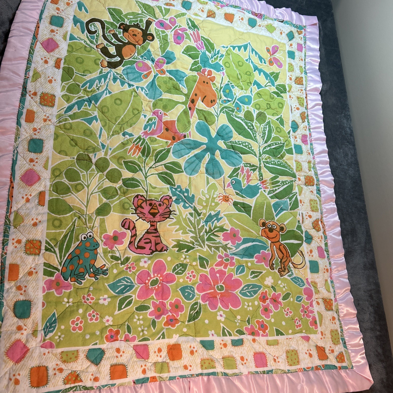 Vintage Baby Crib Blanket Baby Quilt 36”x 42” Handmade Satin Edging