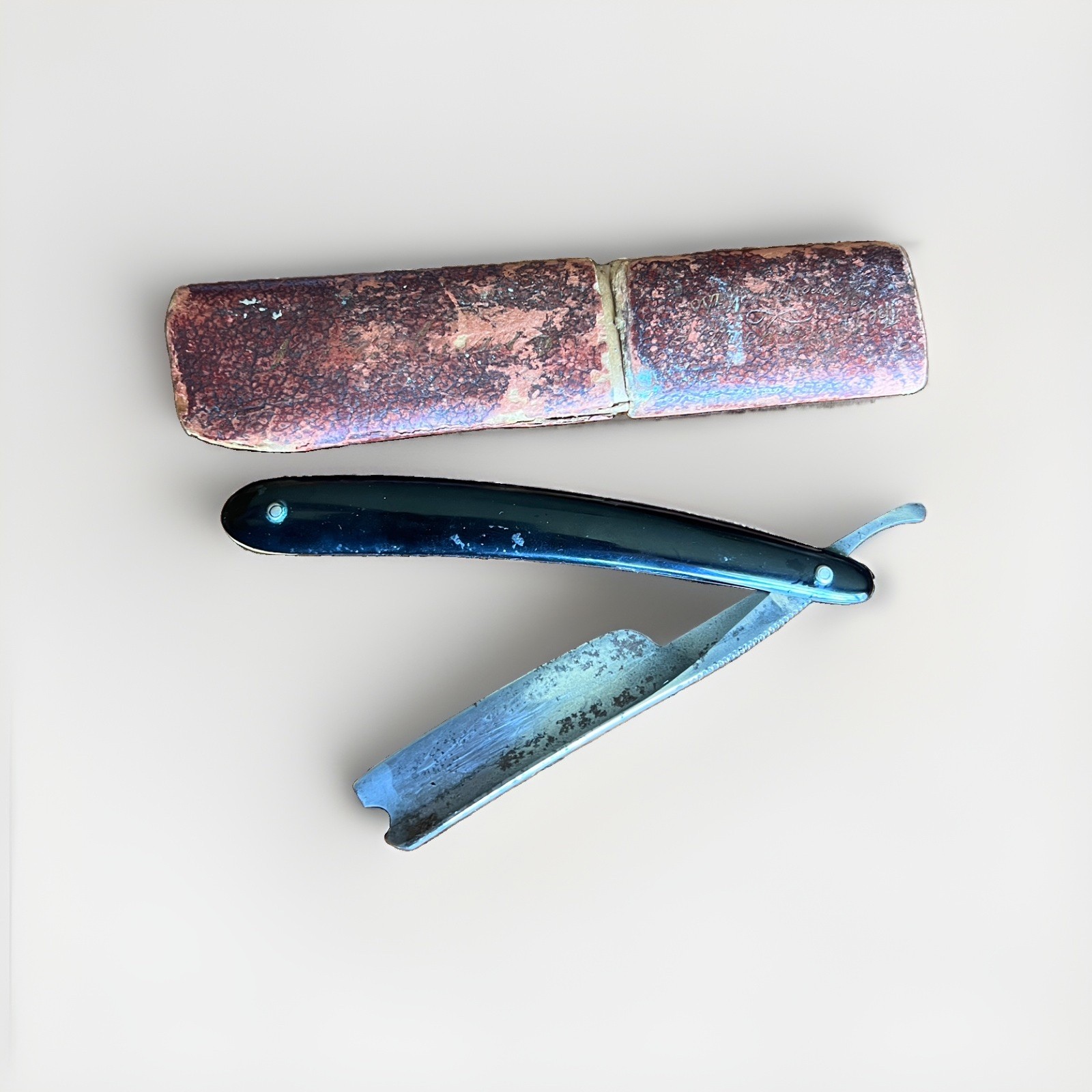 Antique J.R Torrey Straight Razor barbers notch Vintage razor Antique J.R Torrey Straight Razor barbers notch Vintage razor