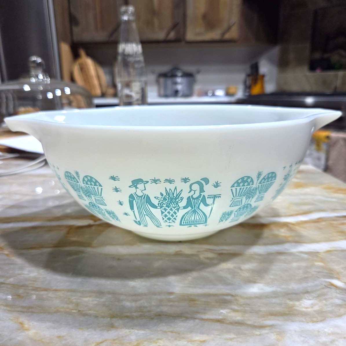 Vintage Pyrex Amish Butterprint Cinderella Mixing Bowl Vintage Pyrex Amish Butterprint Cinderella Mixing Bowl
